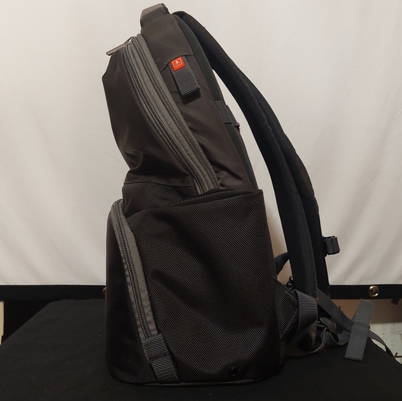 NEW Manfrotto Camera Backpack - Picture 4 of 7
